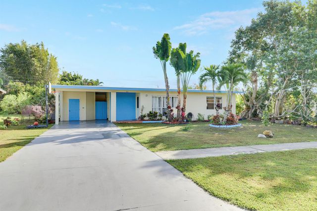 3133 SE Pruitt Road, Port St Lucie, FL 34952