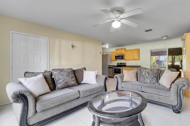 3133 SE Pruitt Road, Port St Lucie, FL 34952