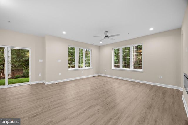 11330 LORD BALTIMORE DR, Issue, MD 20645