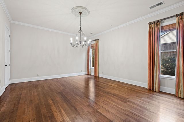 182 S BRENRICH CV, Memphis, TN 38117