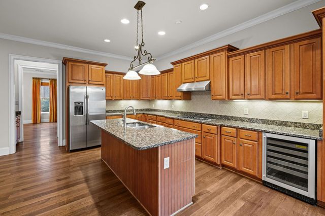 182 S BRENRICH CV, Memphis, TN 38117