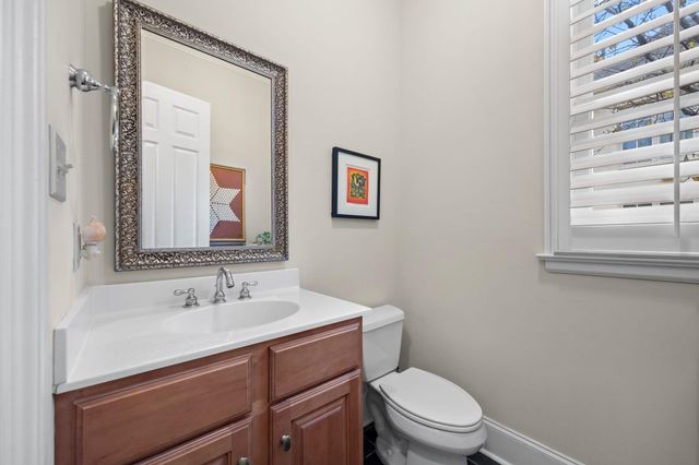 182 S BRENRICH CV, Memphis, TN 38117