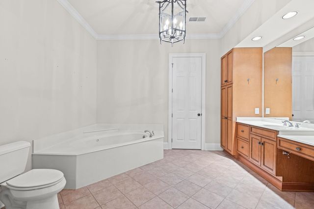 182 S BRENRICH CV, Memphis, TN 38117