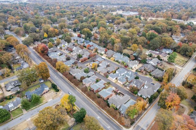 182 S BRENRICH CV, Memphis, TN 38117