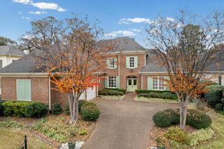 182 S BRENRICH CV, Memphis, TN 38117