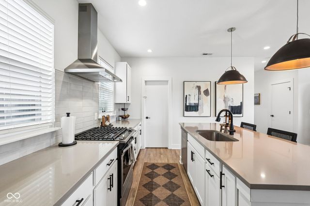 2846 Mac Pherson Avenue, Indianapolis, IN 46205