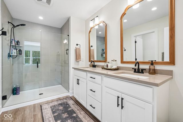 2846 Mac Pherson Avenue, Indianapolis, IN 46205