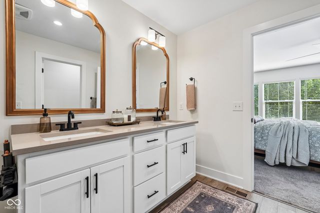 2846 Mac Pherson Avenue, Indianapolis, IN 46205