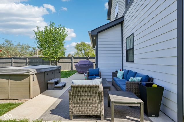 2846 Mac Pherson Avenue, Indianapolis, IN 46205