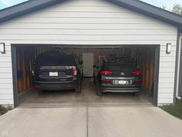 2846 Mac Pherson Avenue, Indianapolis, IN 46205