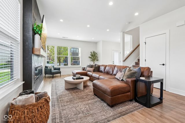 2846 Mac Pherson Avenue, Indianapolis, IN 46205