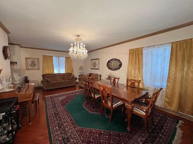 752 S Parkside Drive, Round Lake, IL 60073