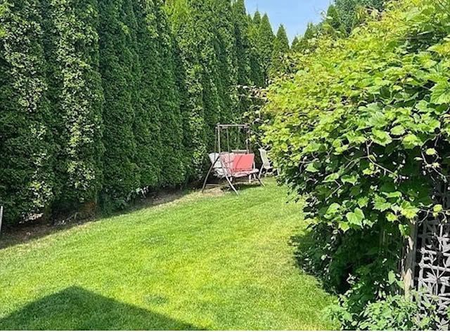 752 S Parkside Drive, Round Lake, IL 60073