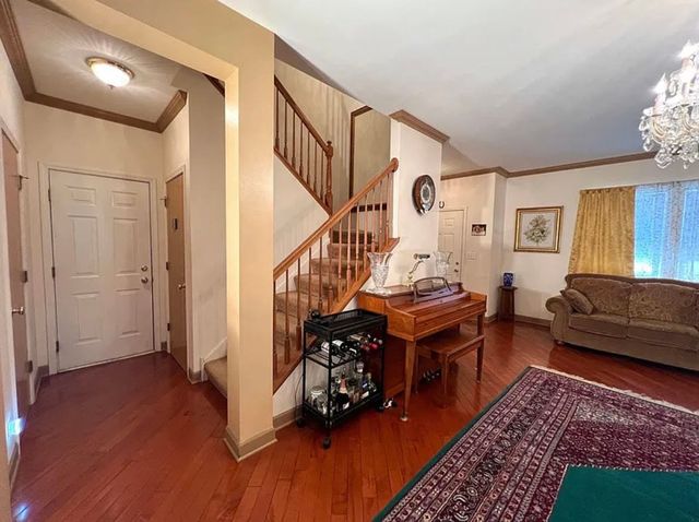 752 S Parkside Drive, Round Lake, IL 60073