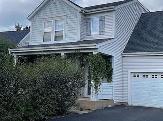 752 S Parkside Drive, Round Lake, IL 60073