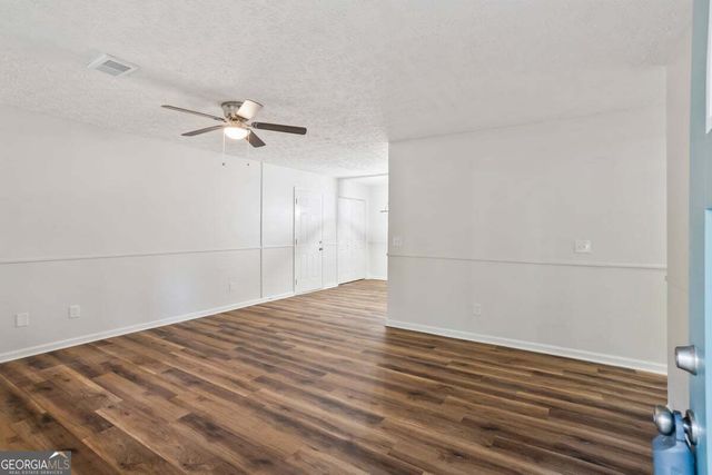 25 Woodcrest Drive, Covington, GA 30016