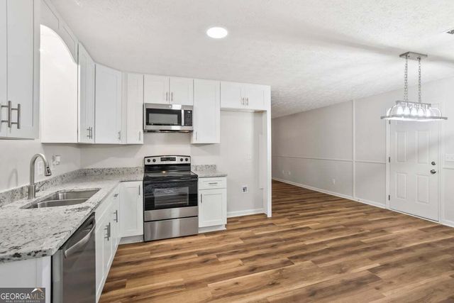 25 Woodcrest Drive, Covington, GA 30016