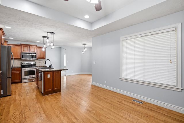 1504 S Blockade Road, Republic, MO 65738