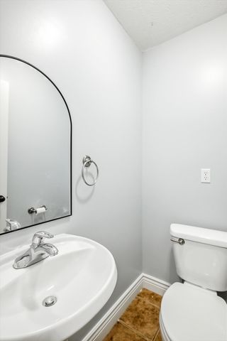 1504 S Blockade Road, Republic, MO 65738