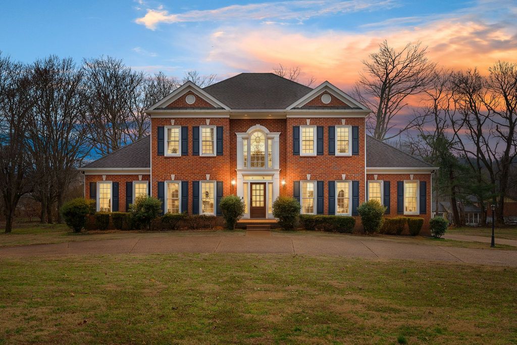 501 Solomon Dr, Franklin, TN 37064