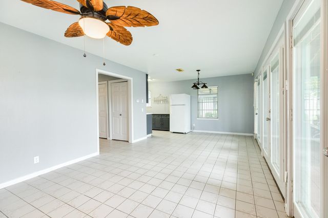 127 Bastrop Bayou Drive, Angleton, TX 77515