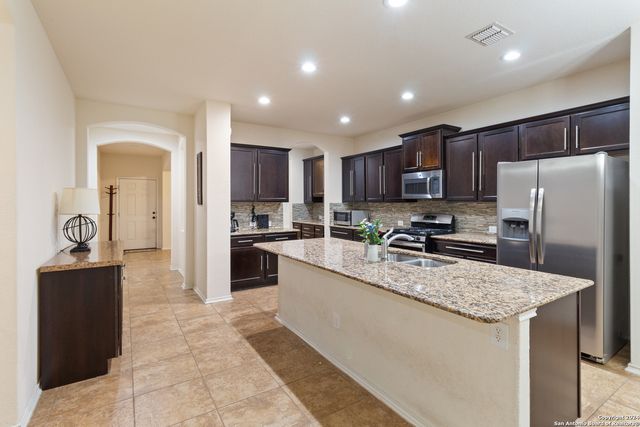 6734 Indian Lodge, San Antonio, TX 78253