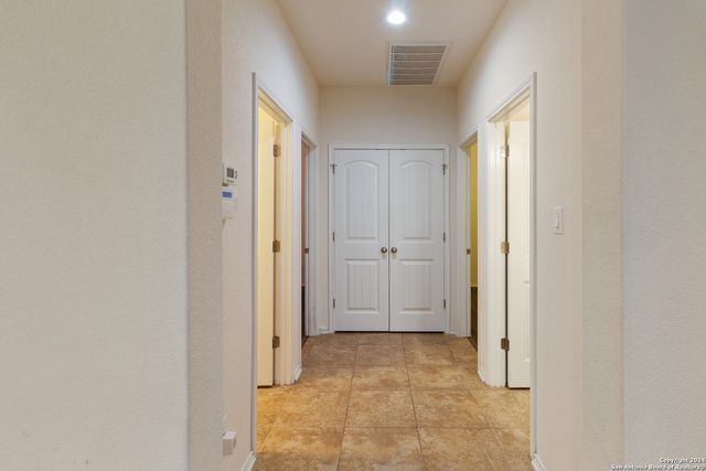 6734 Indian Lodge, San Antonio, TX 78253