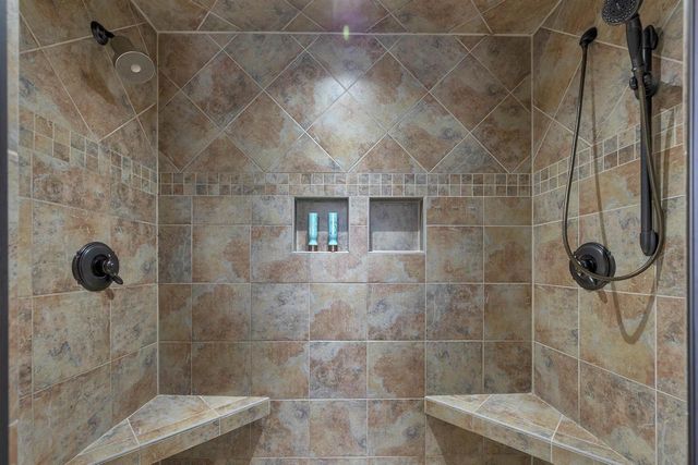 2017 HIGGINS, De Pere, WI 54115