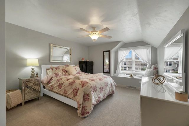 2017 HIGGINS, De Pere, WI 54115