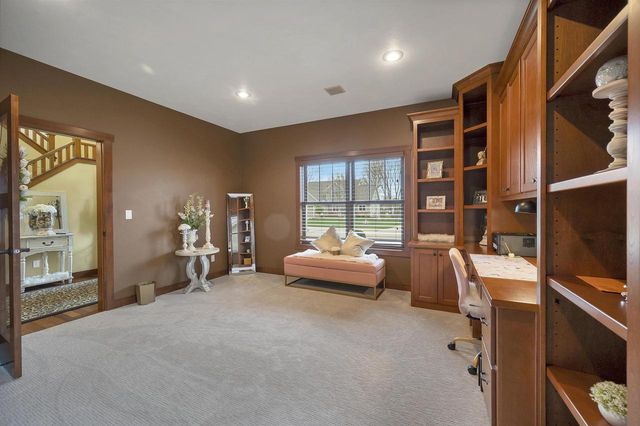 2017 HIGGINS, De Pere, WI 54115