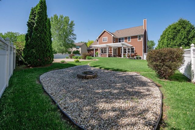 2017 HIGGINS, De Pere, WI 54115