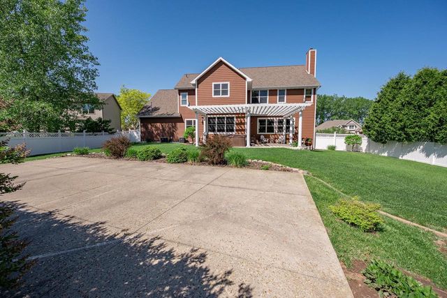 2017 HIGGINS, De Pere, WI 54115