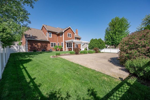 2017 HIGGINS, De Pere, WI 54115
