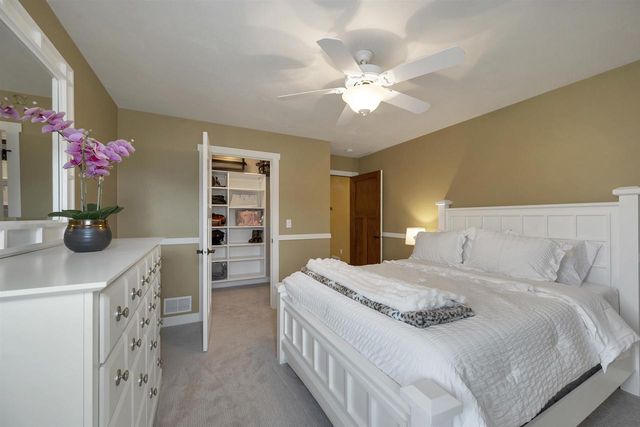 2017 HIGGINS, De Pere, WI 54115