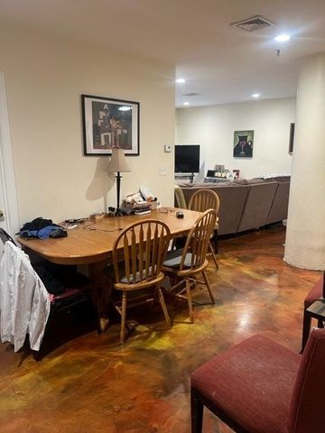 17 Federal 210, Worcester, MA 01608