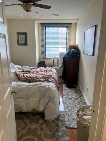 17 Federal 210, Worcester, MA 01608