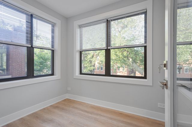 6929 N Lakewood Avenue 3, Chicago, IL 60626