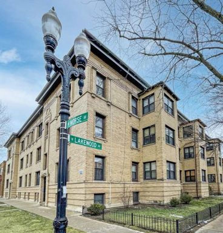 6929 N Lakewood Avenue 3, Chicago, IL 60626