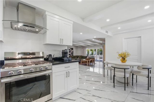 9253 White Oak Avenue, Northridge, CA 91325