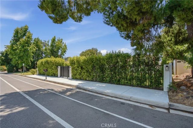 9253 White Oak Avenue, Northridge, CA 91325