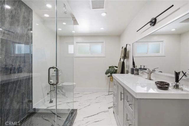 9253 White Oak Avenue, Northridge, CA 91325