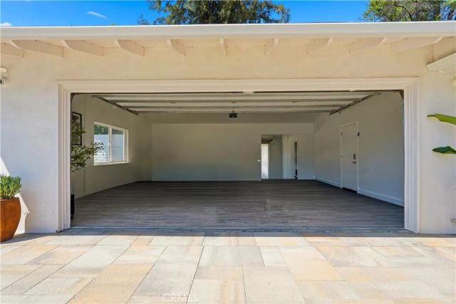 9253 White Oak Avenue, Northridge, CA 91325