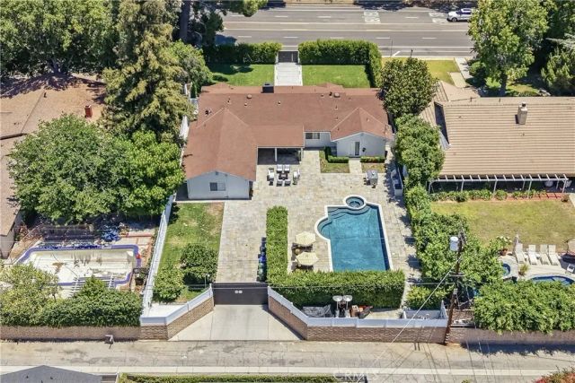 9253 White Oak Avenue, Northridge, CA 91325