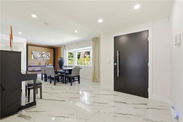 9253 White Oak Avenue, Northridge, CA 91325