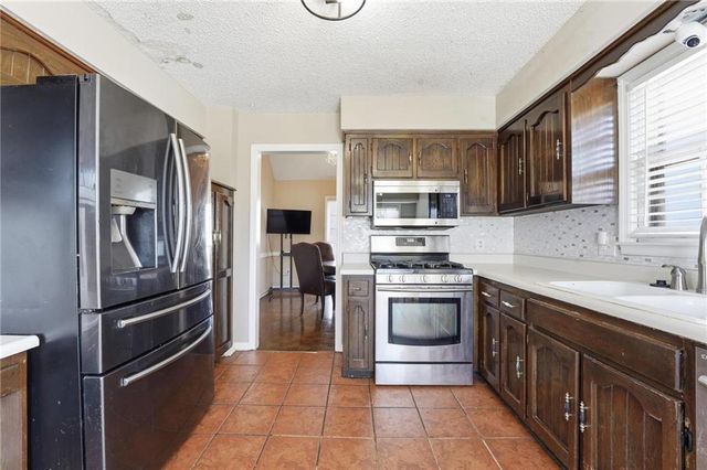 5207 Osage Avenue, Kansas City, MO 64133