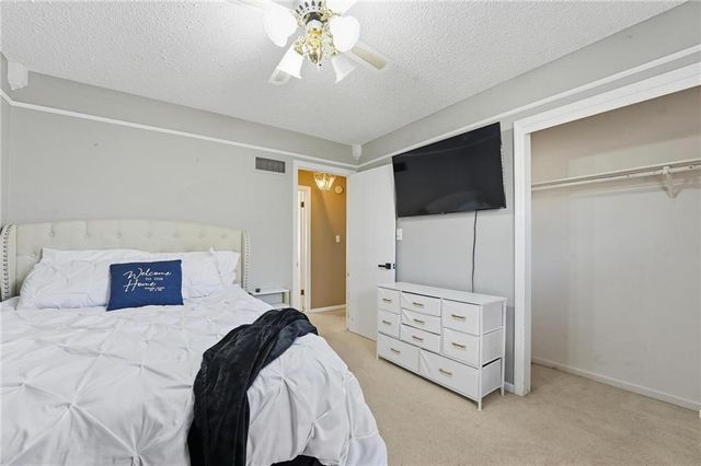 5207 Osage Avenue, Kansas City, MO 64133