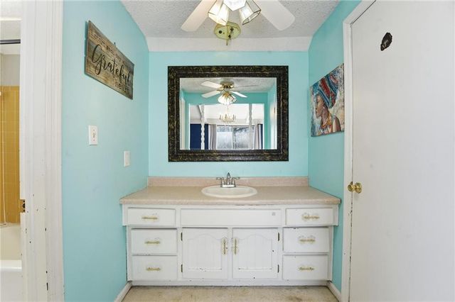 5207 Osage Avenue, Kansas City, MO 64133