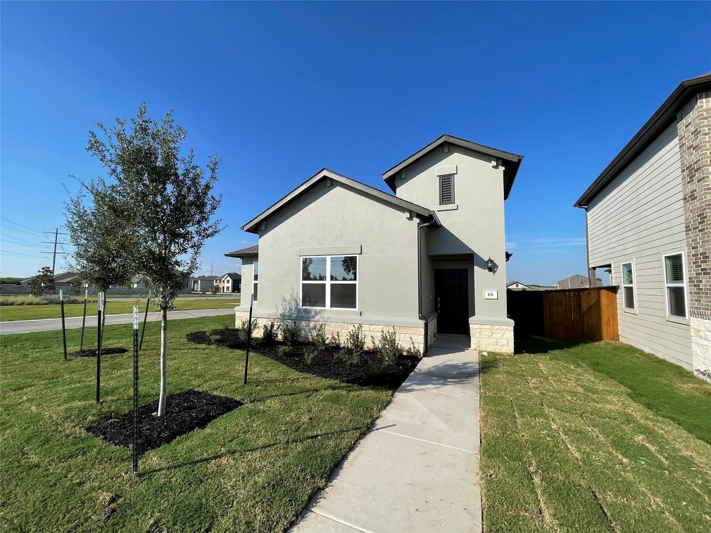 101 Thurman Holt RD, Hutto, TX 78634