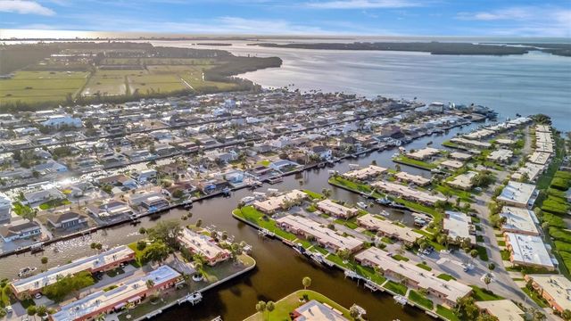 4096 EL DORADO COVE, Bradenton, FL 34210