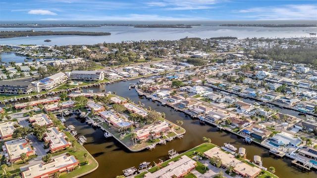 4096 EL DORADO COVE, Bradenton, FL 34210